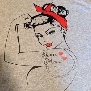 Mom t-shirt
